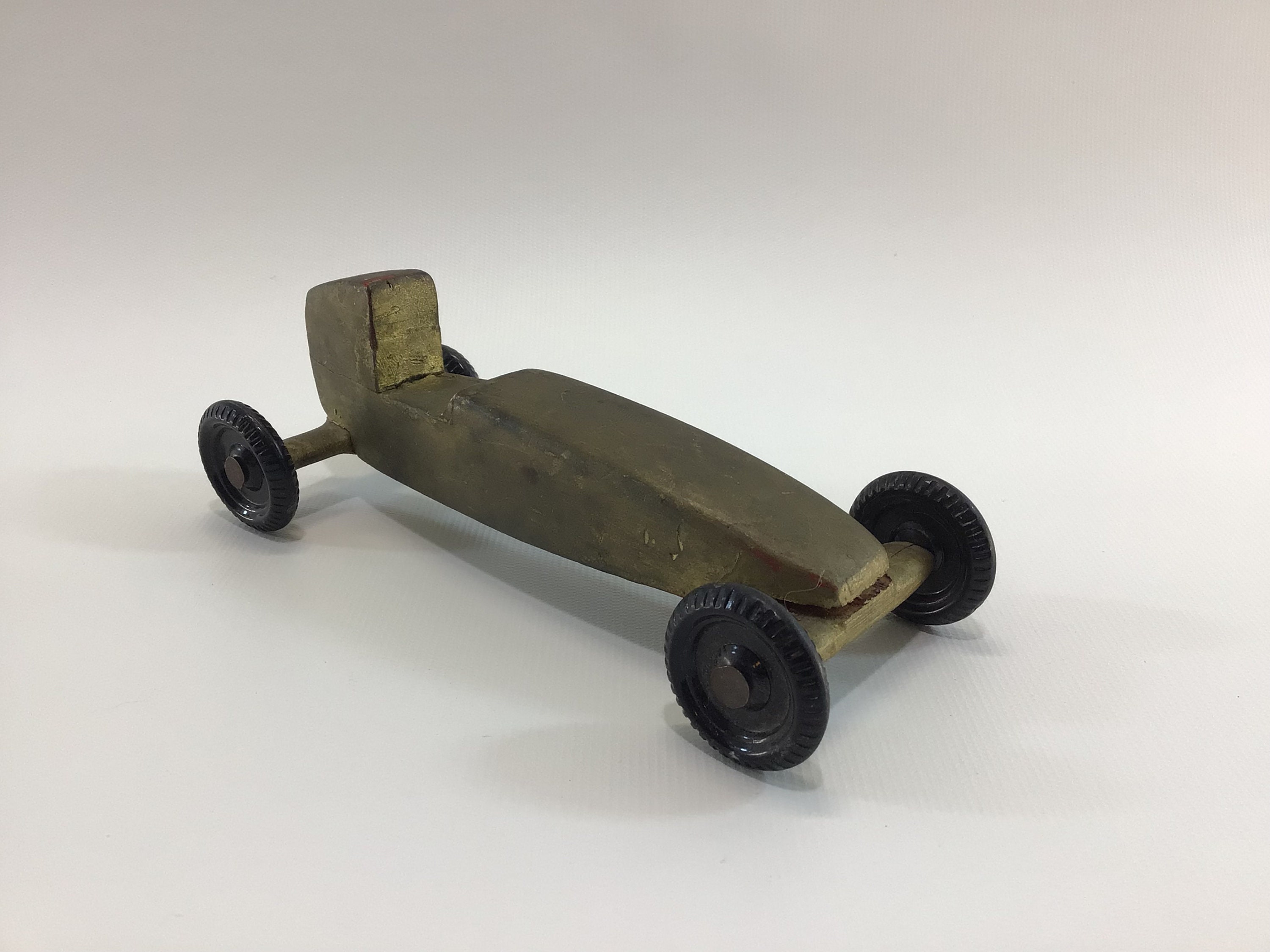 Early Pinewood Derby Race Car Red 29 Boattail Era Style Vintage
