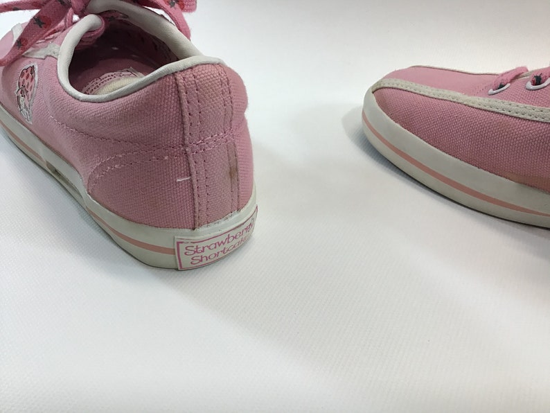 Vintage Strawberry Shortcake Stride Rite Shoes Girls Size 2 | Etsy