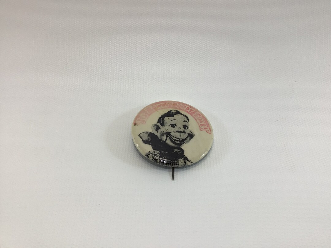 Insigne celluloïd pinback pêche non résident MICHIGAN 1931 avec permis