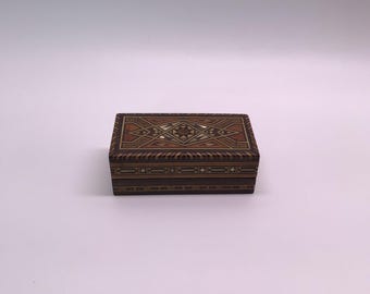 Small Wooden Trinket Box Marquetry Inlay Mother of Pearl Vintage Quality Made Storage Container