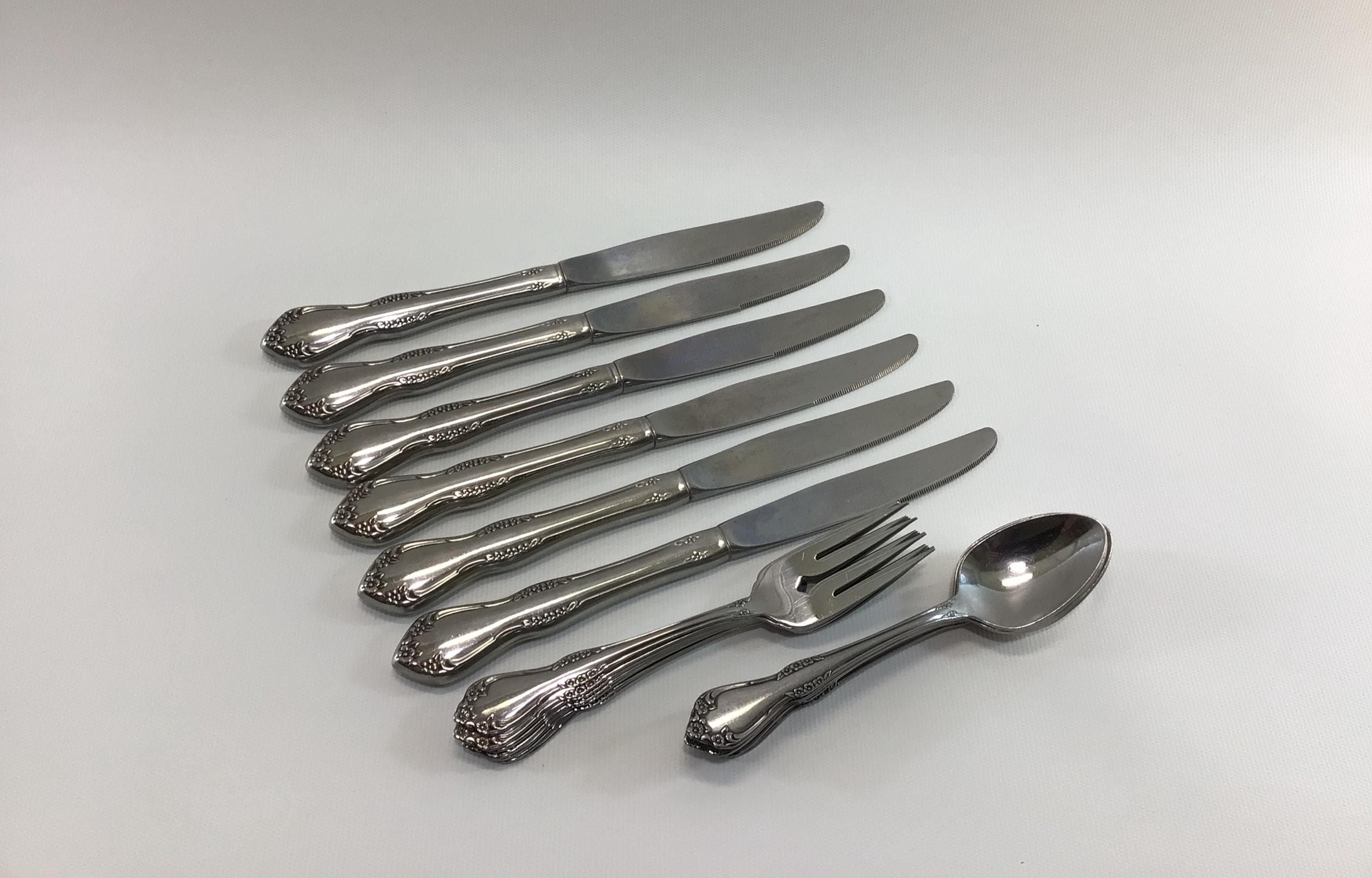 Wm Rogers Deluxe Stainless Oneida Flatware - Etsy