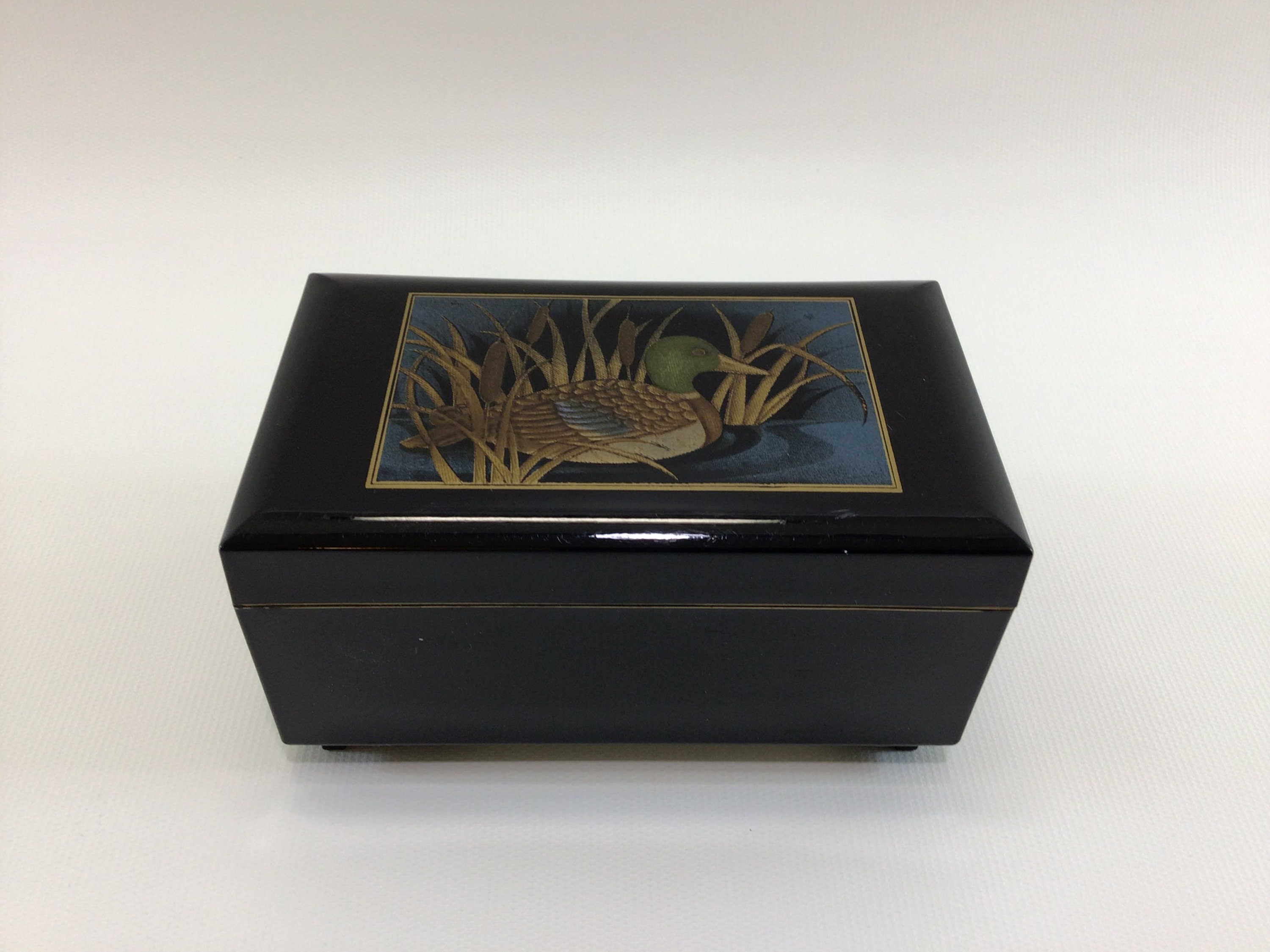Japanese Black Lacquer Music Box - Etsy