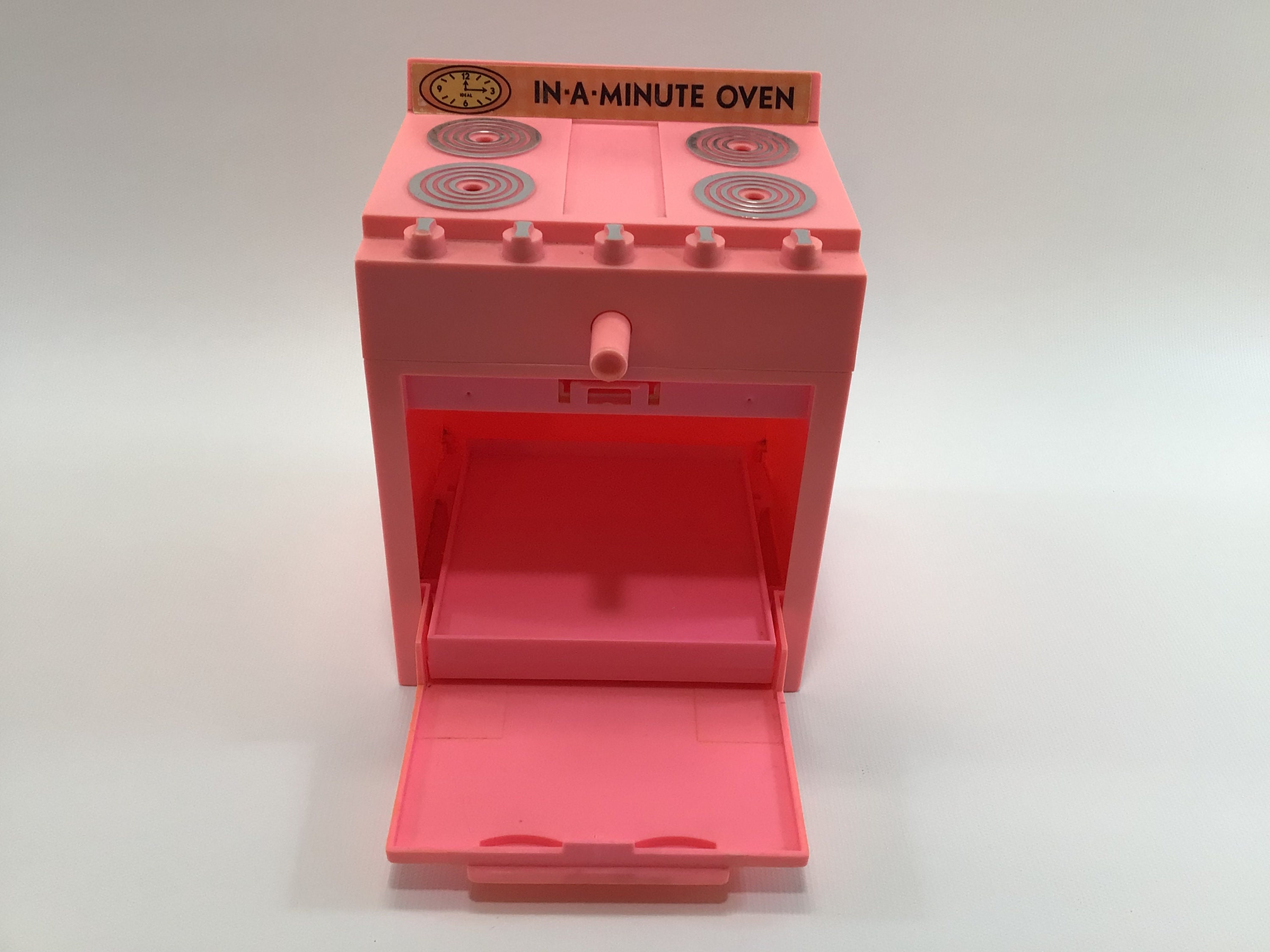 Vintage Toy Oven 1972 Ideal Toys in A Minute Pink Hard Plastic