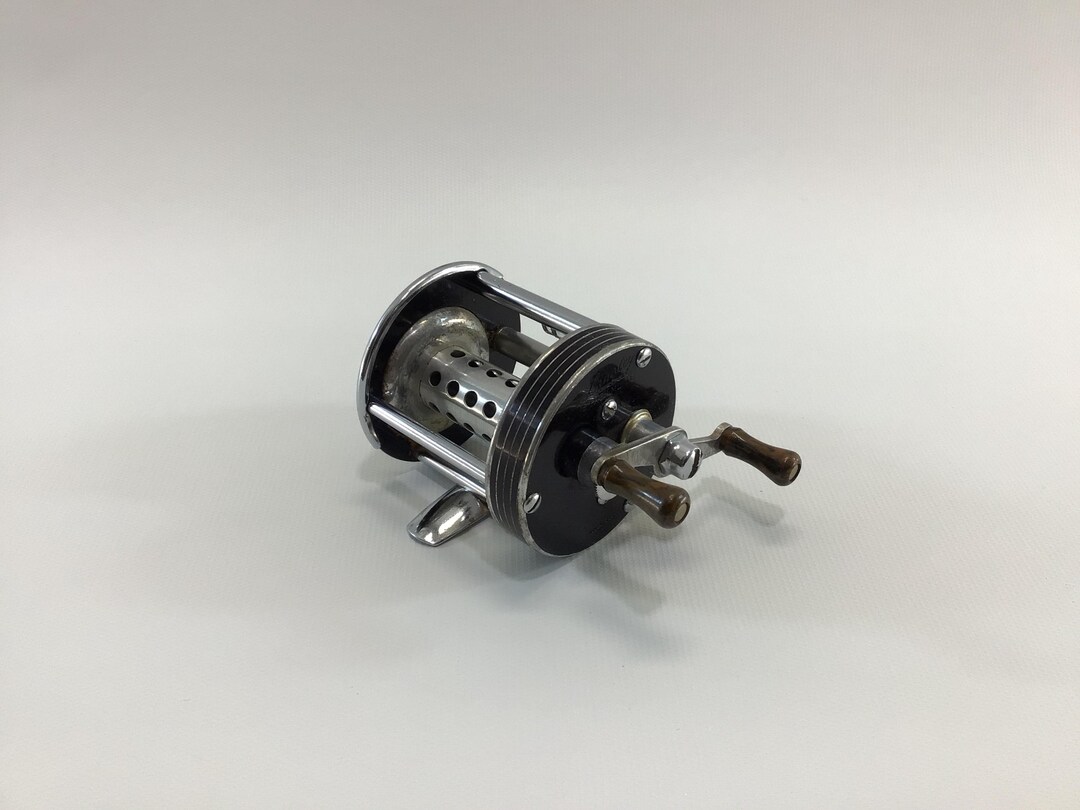 Langley Streamlite Model 310 KC Baitcasting Reel Vintage Outdoor