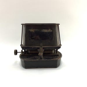 Antique Lamp Stove Acme Burnisher Company Kerosene Oil Burner Sad Iron Utility Heater