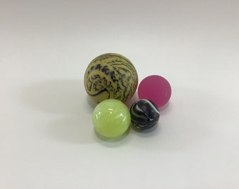 Super Balls Lot of 4 Vintage Dime Store Toy Bouncing Rubber Swirls Glow in the Dark Pink Translucent Balls