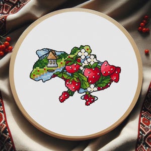 Modèle de point de croix « Ukraine avec fraises » | Motif de broderie patriotique | Ukraine avec broderie de petits fruits