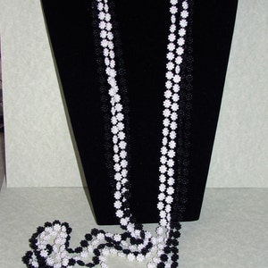 Vintage 1960 Long Black and White Beaded Necklace, 1960 Necklace, Vintage Syle, Long Necklace