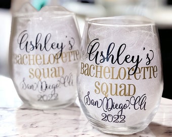 Wine Glasses for Bachelorette Party, Personalized Bachelorette Weekend Glasses, Bridesmaids Wine Glasses, Girls Weekend