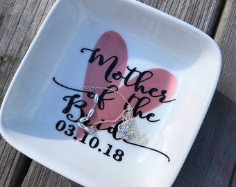 Mother of the Bride Gift, Personalized Mother Gift from Bride, Wedding Gift ideas from Bride, Custom Ring Dish for Her, Gifts for MOB