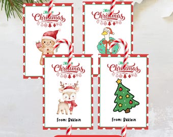 Può includere: Quattro etichette regalo di Natale con ganci a bastoncino di zucchero. Ogni etichetta presenta un'illustrazione festiva diversa: un omino di pan di zenzero, un'oca, una renna e un albero di Natale. Le etichette hanno un bordo rosso e bianco.