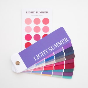 LIGHT SUMMER Color Swatch fan