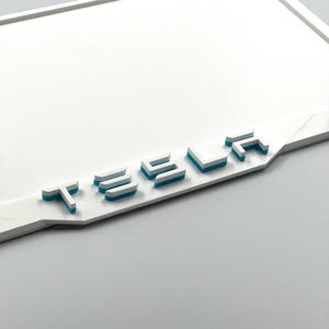 Custom 3D Acrylic License Plate Frame - Personalized Car Accessory