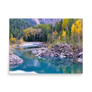 Herbst Fluss Basin Landschaft Poster - Goldenes Herbstlaub Wandkunst