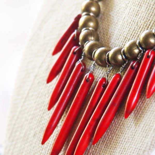 red spiky necklace with brass and grey cotton jersey // red hot chili peppers //