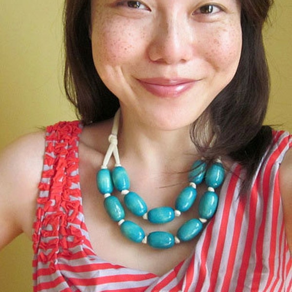 turquoise wooden bib necklace