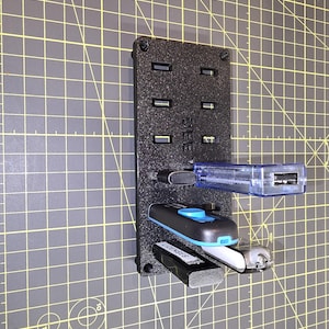 USB stick - cable holder