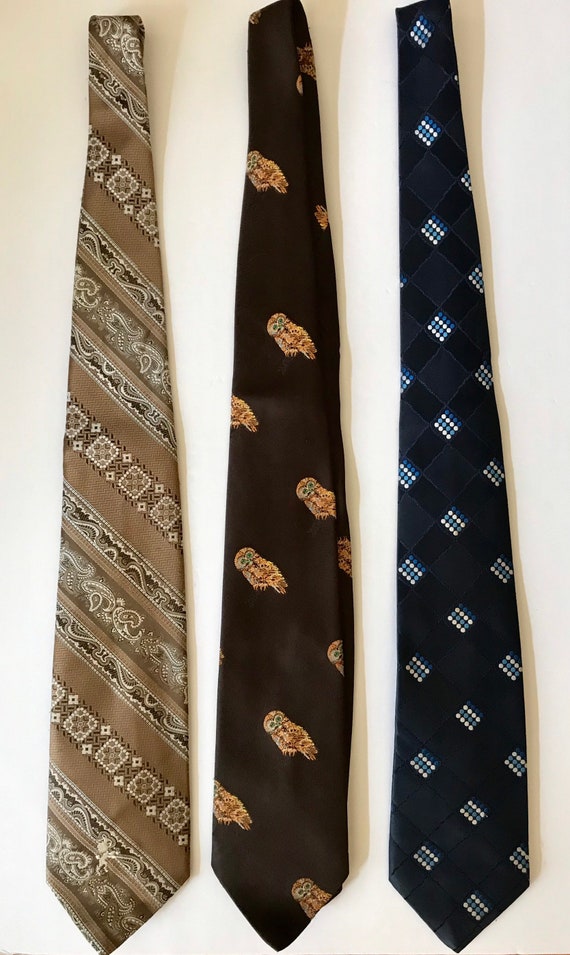 Battelstein's Lot of Neckties Burma Shiaparelli Ol