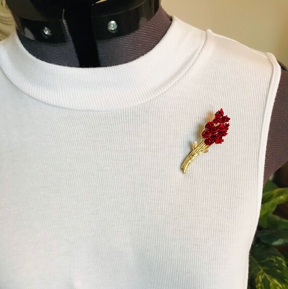 Broche Rose Rouge Avec Strass Blancs Et Tige Dorée - Style Vintage - Occasion (Excellent état)