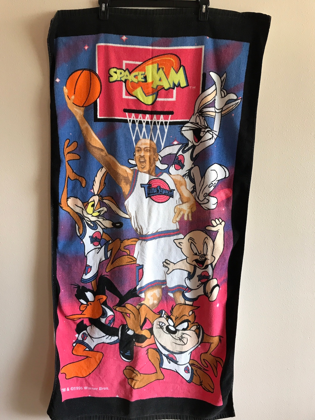 Space Jam 1996 Warner Bros Beach Towel Michael Jordan Tune Squad