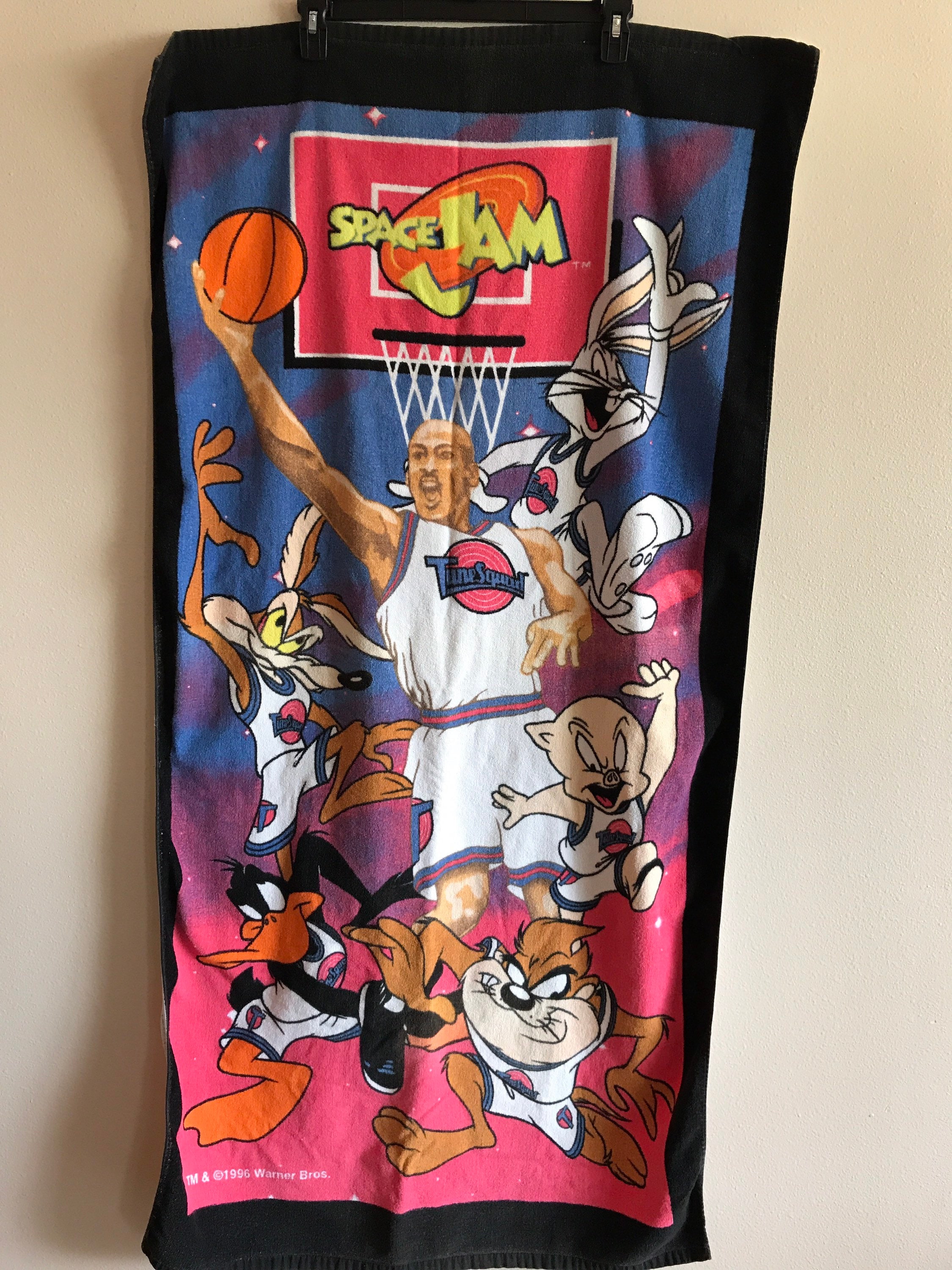 Space Jam 1996 Warner Bros Beach Towel Michael Jordan Tune