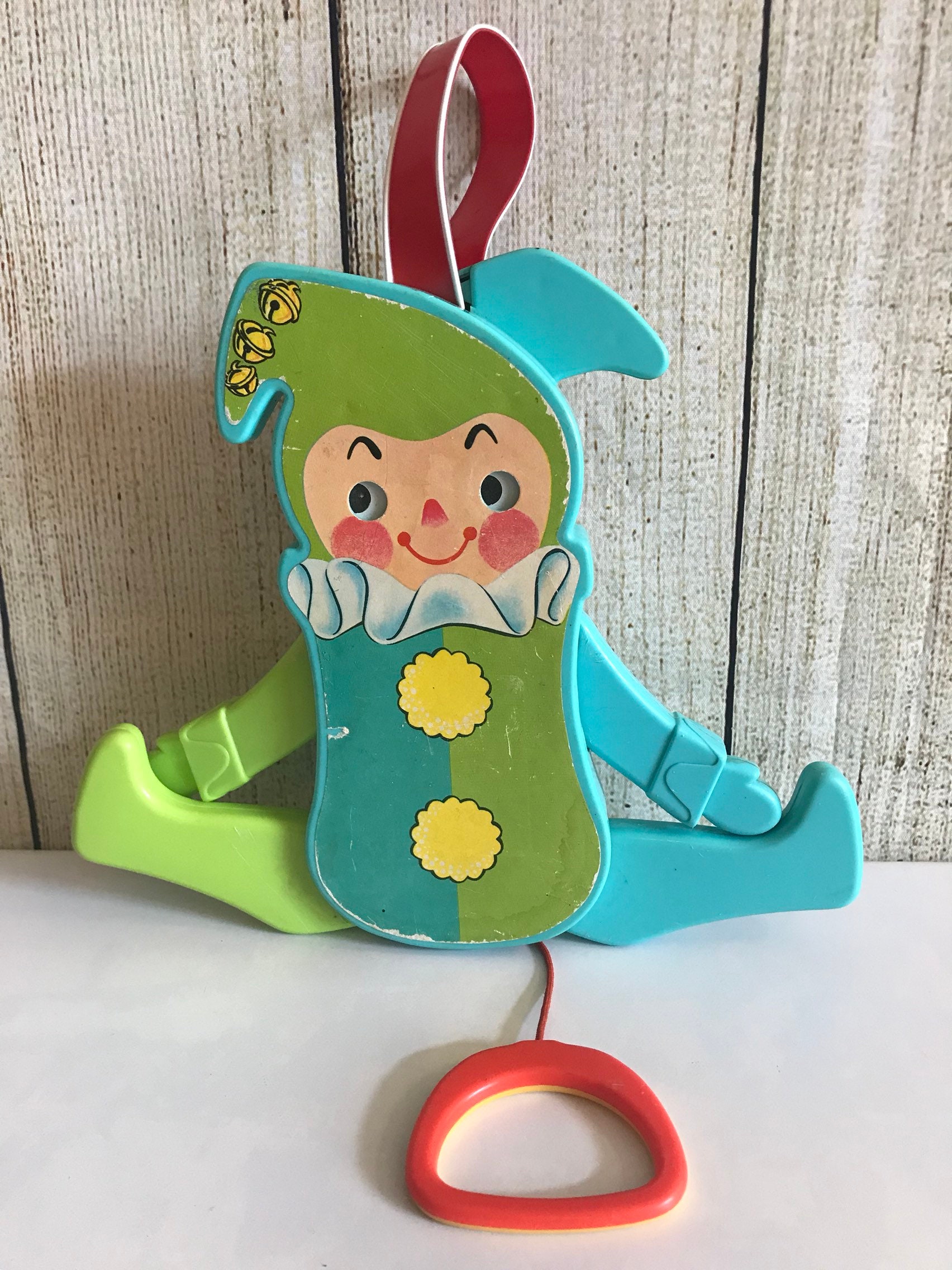 fisher price hanging crib toy