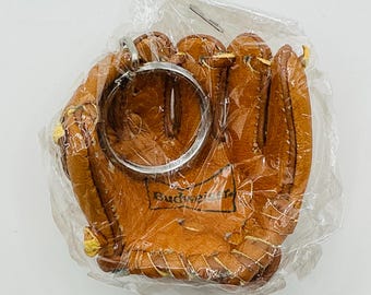 Vintage Budweiser Baseball Glove Keychain Sealed