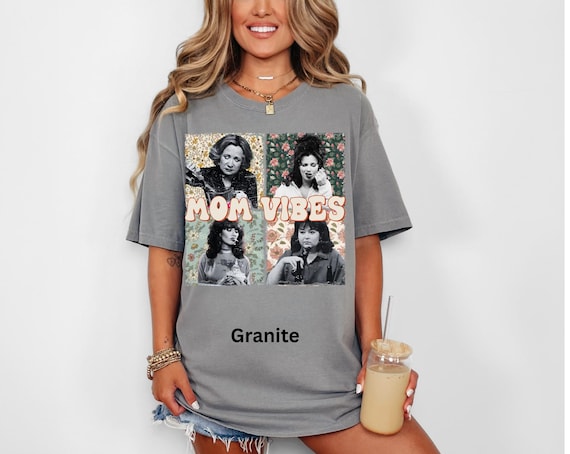 Mom Vibes 90s sitcom iconic TV moms tshirt