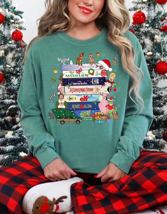 Classic Christmas Movie Long-Sleeve Tee: Festive Holiday Shirt