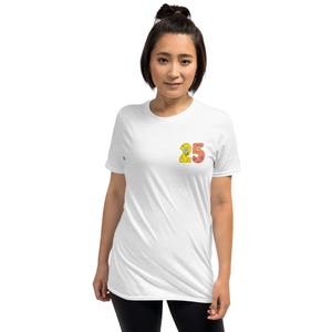 スポンジ・ボブ 25 Tシャツ - 「24より面白いものって何？」ミームTシャツ