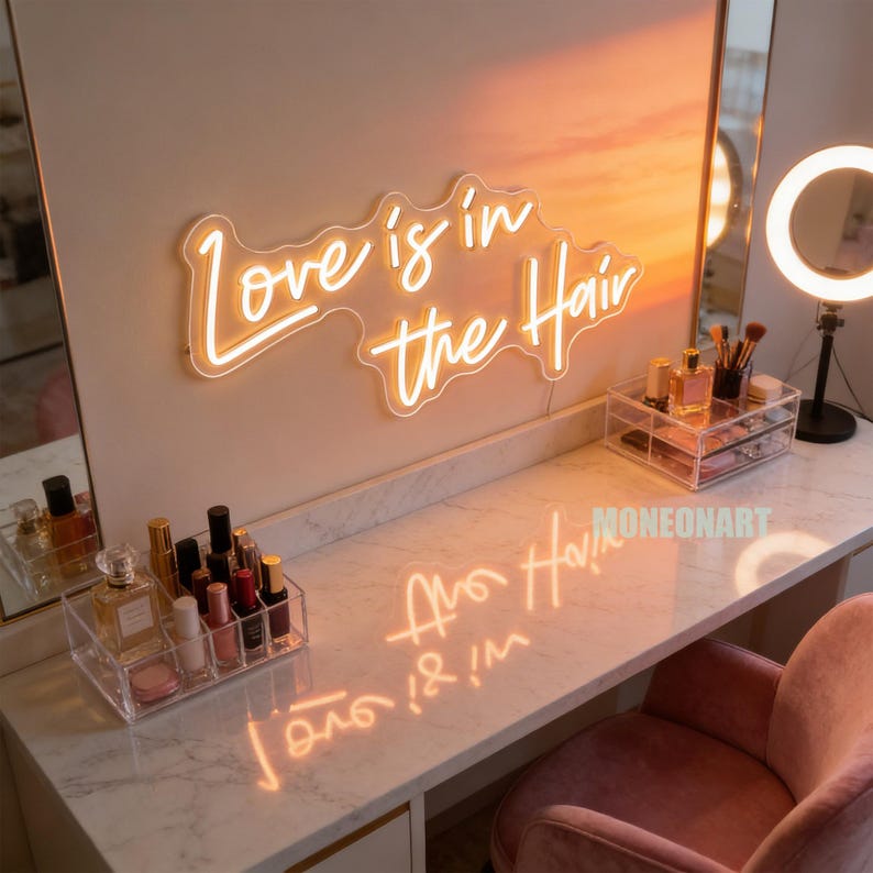Insegna al neon per salone di parrucchiere, "L'amore è nei capelli", luce al neon a LED, decorazione per salone di bellezza, regalo per parrucchiere, arte murale al neon personalizzata per attività commerciali. immagine 3