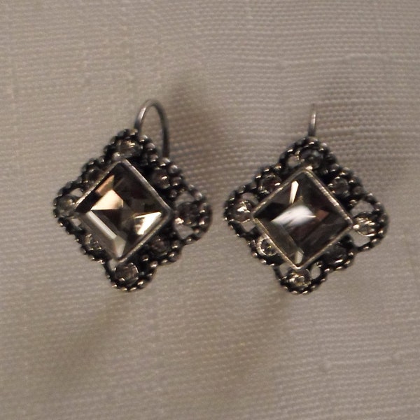 GRAY RHINESTONE EARRINGS Like Ralph Lauren  / Pierced / Dangles / Antiqued Silver / Lever Backs / Bridal-Bridesmaid / Prom / Vintage Jewelry