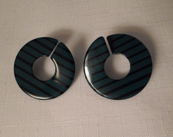 STRIPED LUCITE EARRINGS / Pierced / Huge / Teal & Black / Layered / Laminated / Rare / Mobius / Memphis / Mod / Vintage Jewelry Accessories