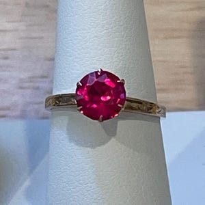 Antique Round Cut Ruby Solitaire 10k Rose Gold Ring ~ Vintage Estate Etched Shank Band ~ Size 6.5