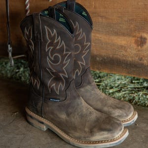Waterproof Crazy Horse Leather Cowboy Work Boots: Wide Square Toe, Oil & Slip Resistant