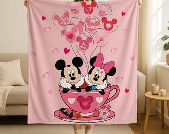 Mickey Minnie Valentine Blanket,Disney Valentine Blanket,Mickey Minnie Love Throw,Disney Couple Blanket,Valentine Gift for Her,Cozy Family
