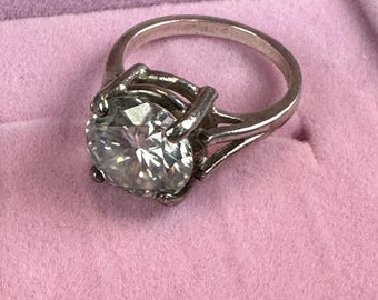 Women&#39;s Vintage .925 Sterling Ring - Size 6 1/4 w/ Ring Box