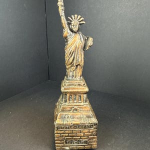 Vintage 7” Statue of Liberty Metal Coin Bank
