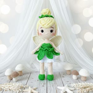 Handmade Crochet Princess Dolls, Ariel, Cinderella, Tiana, Snow White Amigurumi Toy image 15