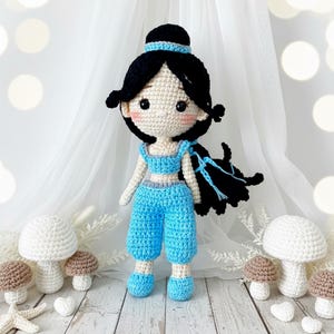 Handmade Crochet Princess Dolls, Ariel, Cinderella, Tiana, Snow White Amigurumi Toy image 8