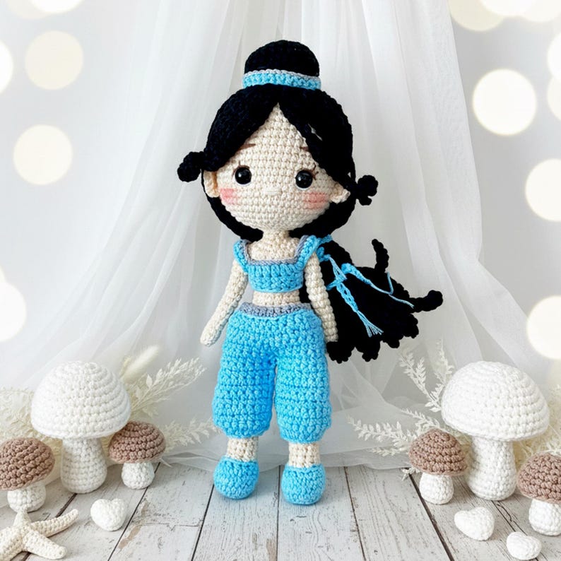 Handmade Crochet Princess Dolls, Ariel, Cinderella, Tiana, Snow White Amigurumi Toy image 8