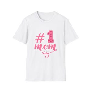 Camiseta "La mejor mamá del mundo", regalo número 1 para mamá, camiseta blanca y negra, camiseta con letras rosas, regalo para el Día de la Madre, top cómodo.