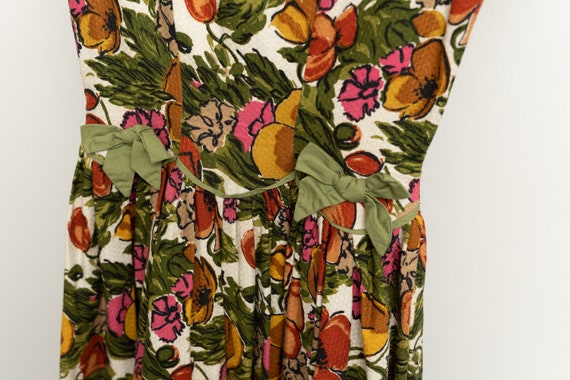 Vintage 1950s 50s floral print dress by Alice Edw… - image 3