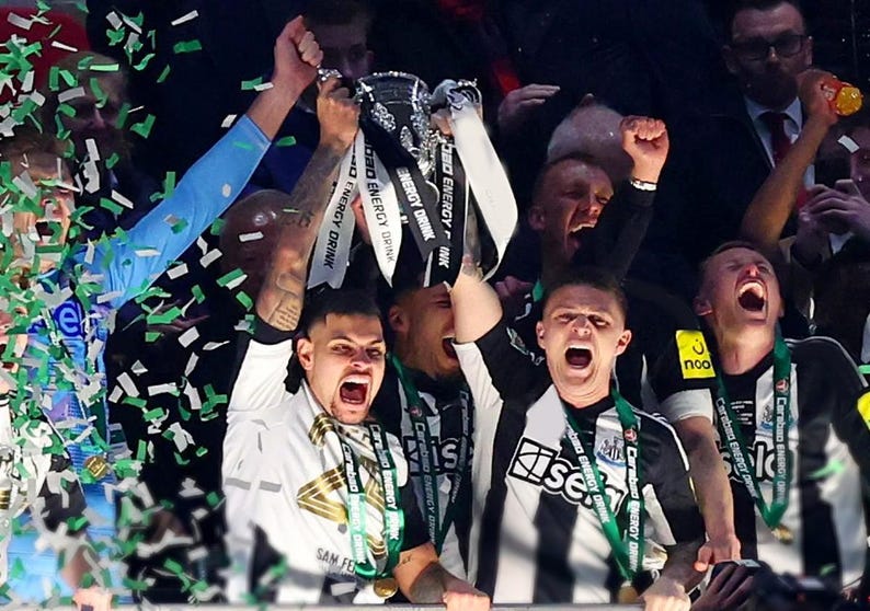 Newcastle FULL 2024 SIGNED Newcastle Jersey Carabao Cup Winners 24/25 - COA image 6