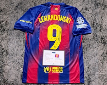 Camisa oficial do Barcelona, número 9, assinada por Robert Lewandowski, temporada 25/26 - Certificado de Autenticidade - 2025