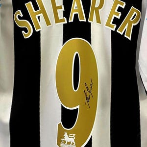 Alan Shearer SIGNED Newcastle 05/07 Home Jersey/Shirt - COA - 2007 Retro image 2
