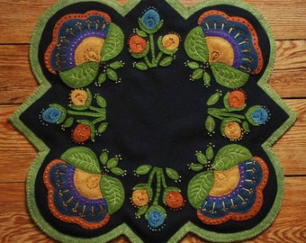 Wool applique pattern kit for table runner Jacobean Spring hand dyed rug  hooking wool felt felted wool fabric embroidery paisley 23 1/2 x 14
