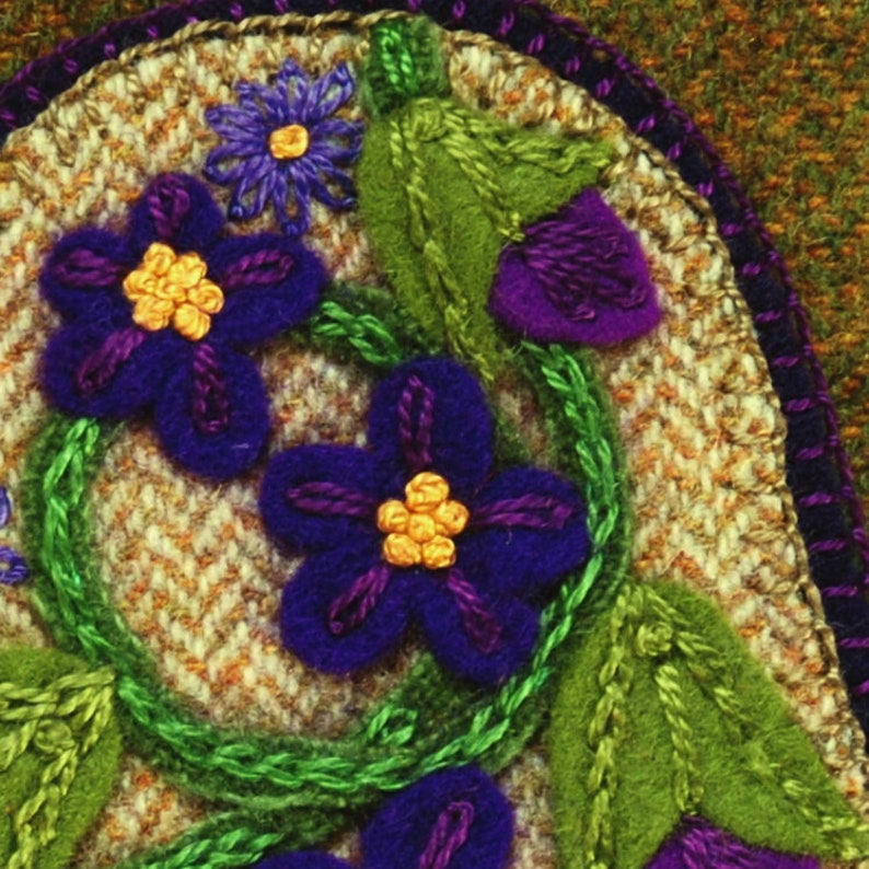 Wool Applique Pattern Kit Embroidery 6 X 5 1/2 Etsy