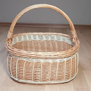 Basket Large Wicker with natural vine for Picnic, Shopping, for harvest fruits, flowers, mushrooms