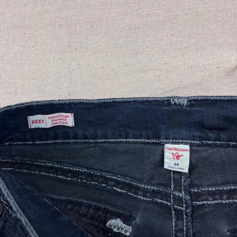 True Religion Ricky Relaxed Straight Jeans Mens 34 Dark Indigo Super T Stitch image 5